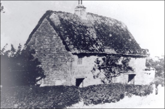 This image has an empty alt attribute; its file name is Fig9OldCottageMilton.jpg